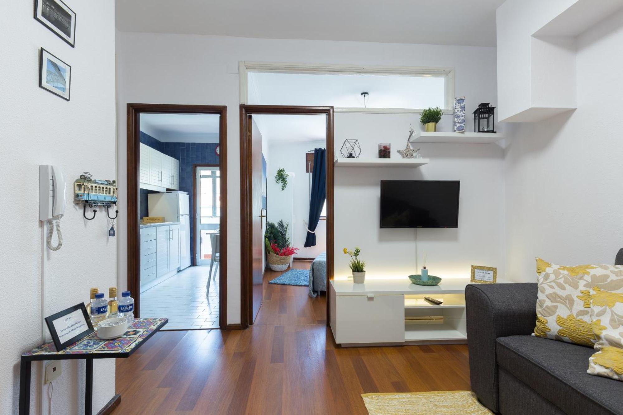דירות פורטו Host Wise - Comfy Bright Flats With Netflix חדר תמונה